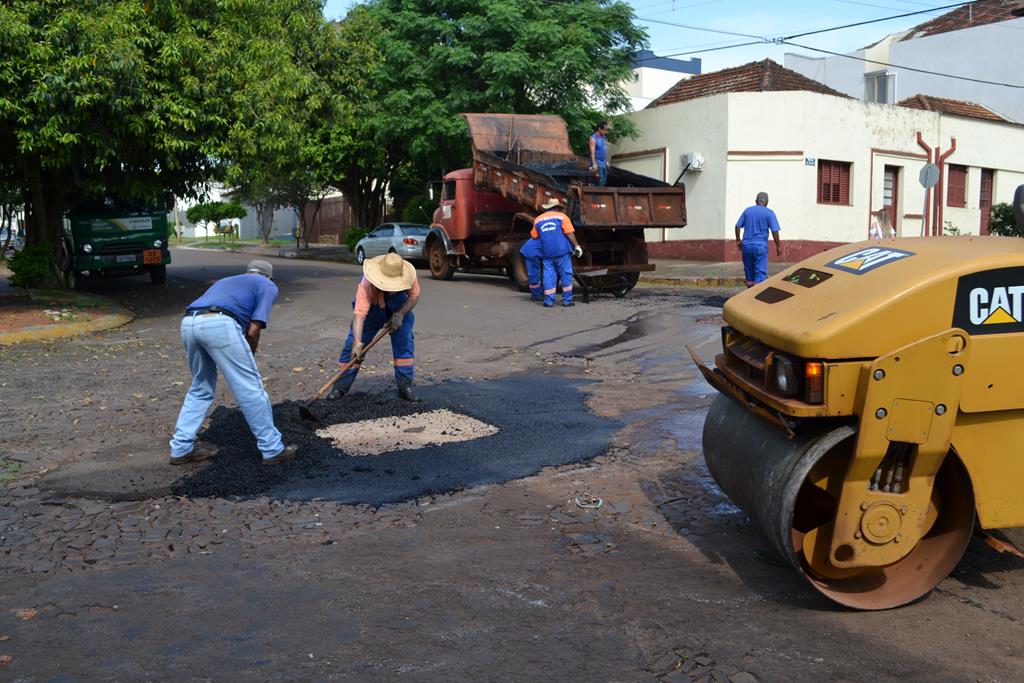Chuva prejudica a operação Tapa Buracos